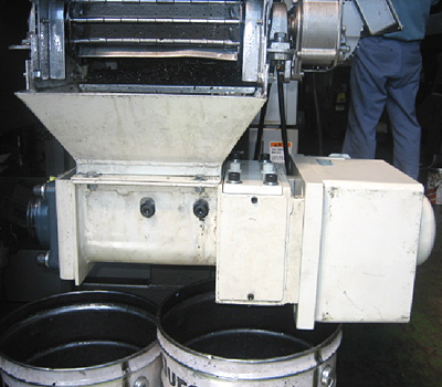 SBD-075